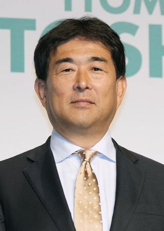 　平井伯昌氏