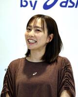 　イベントを終え取材に応じる石川佳純さん（撮影・山口登）