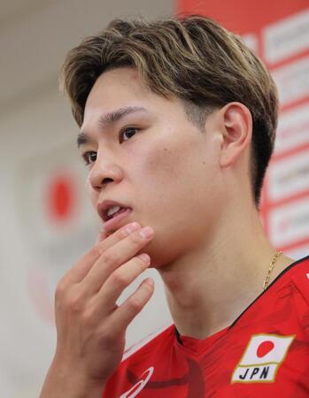 　思いを語るバレーボール男子日本代表の西田有志（撮影・吉澤敬太）