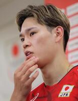 　思いを語るバレーボール男子日本代表の西田有志（撮影・吉澤敬太）