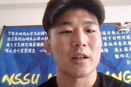 　オンラインで記者会見するレスリング男子の日下尚＝６日
