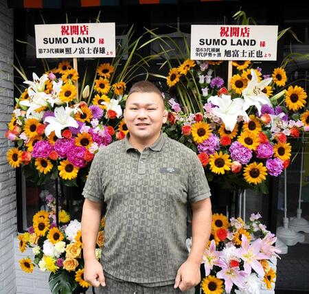 　ＳＵＭＯＬＡＮＤ　ＴＯＫＹＯ　ＲＹＯＧＯＫＵをオープンさせる元照強の福岡翔輝さん