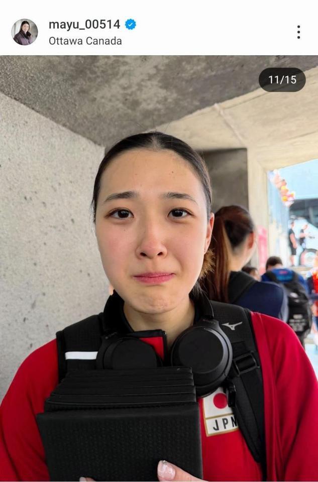 全日本女子バレー佐藤淑乃・秋本美空・石川真佑選手直筆サインボール 全日本女子バレー佐藤淑乃・秋本美空・石川真佑選手直筆サイン