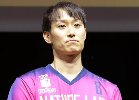 「あんな笑顔でこられたら罪ですよ」バレー男子元日本代表が雰囲気激変ショット反響「もはやアート」「クラクラする」「カッコ良すぎ」