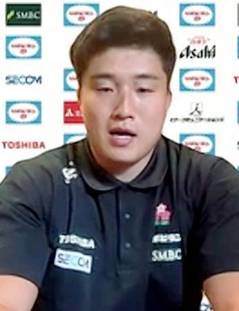 　オンラインで記者会見するラグビー日本代表の下川＝２６日