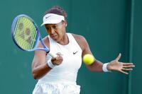 　女子シングルス１回戦でプレーする大坂なおみ（共同）