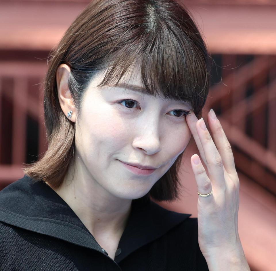 　取材に応じる狩野舞子さん（撮影・金田祐二）