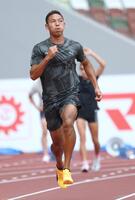 　陸上の日本選手権開幕を前に、練習するサニブラウン・ハキーム（代表撮影）
