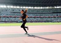 　陸上の日本選手権開幕を前に、練習する田中希実（代表撮影）