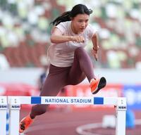 　練習する田中佑美（代表撮影）