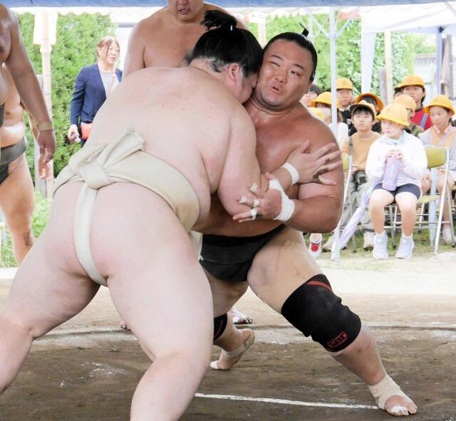 十両復帰目前の朝乃山 「早く戻りたい。横綱とやりたい」大の里との初