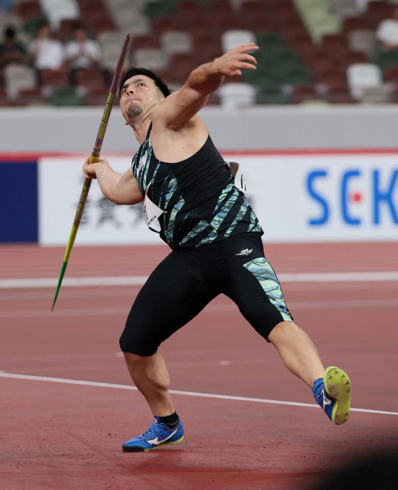 　男子やり投げで敗れたディーン元気（撮影・石井剣太郎）