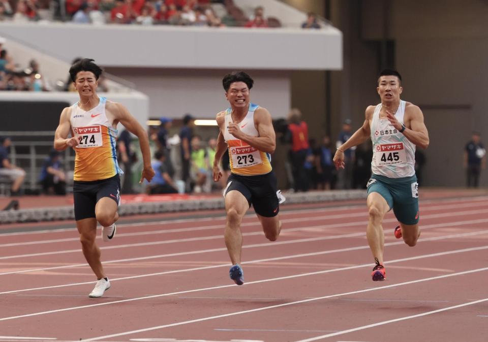 　男子１００メートル決勝に臨んだ（右から）桐生祥秀、小池祐貴、多田修平