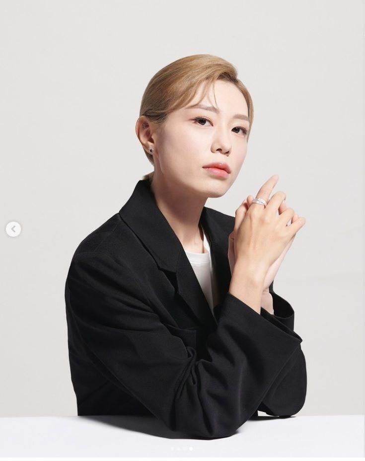 キム・イェジの公式インスタグラム＠ｋ＿ｙｅｊｉ９２より
