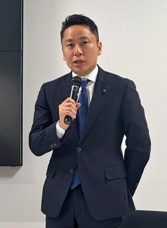 　ＪＯＣの専務理事に就任し、記者会見する太田雄貴氏