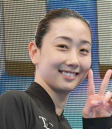 「めちゃんこお綺麗」「江ノ島似合いますね」　五輪競泳美女がビーチサイドから「夏本番」と投稿