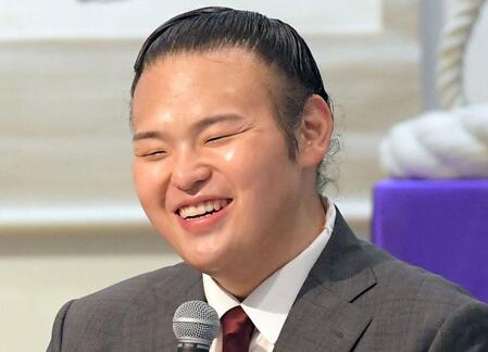 元貴景勝「大学生の宇良関に胸を借りて、非常にかわいがってもらいました」と思い出披露　ＳＮＳ「解説が愛♥たっぷり」「いいお兄ちゃんだったんだね」