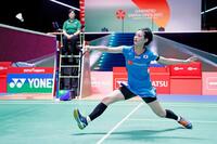 　女子シングルス２回戦でプレーする宮崎友花