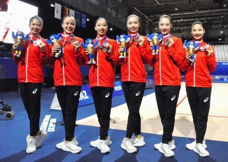 世界ユニバ、新体操で日本は銅　競泳の鈴木彩心が銅メダル