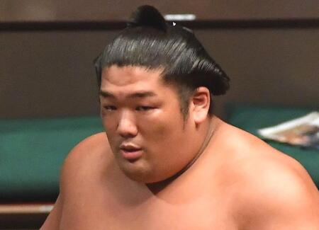 尊富士と翔猿が休場、藤ノ川と美ノ海は不戦勝で勝ち越し決める。