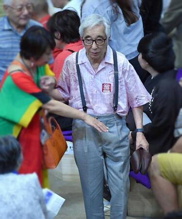 　大相撲観戦に訪れた大村崑（撮影・開出牧）