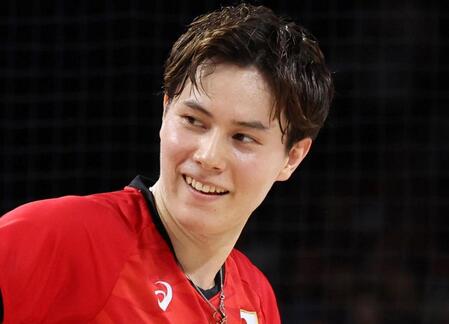 めっちゃ楽しそう！バレー男子日本代表　ＡＮＡビジネスクラスで中国へ　高橋藍が公開「行ってきます！」広々座席で極上感