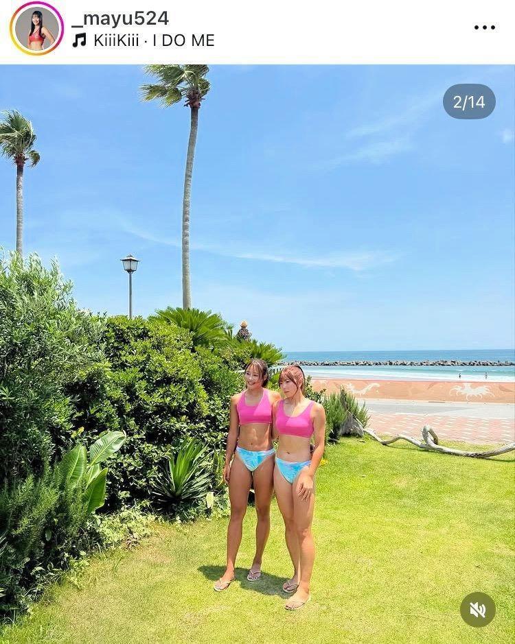 　衣笠乃愛と共演した「週刊プレイボーイ」オフショットを投稿した菊地真結のインスタグラム（＿ｍａｙｕ５２４）より