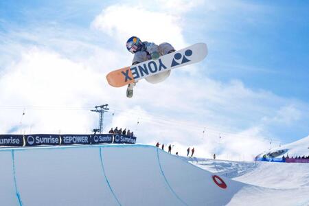 スノボＨＰ代表・清水さら　日本勢初金＆冬季最年少表彰台の“Ｗ偉業”狙うスーパー女子高生　６日で冬季五輪開幕あと半年