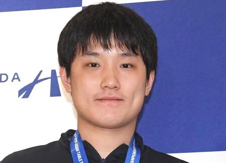 　張本智和