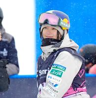　３月のスノーボード世界選手権女子ハーフパイプで銀メダルを獲得した清水さら（共同）