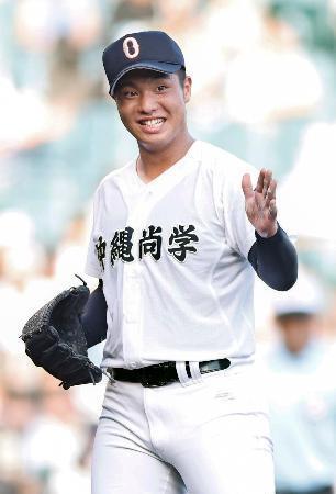 金足農０-１沖縄尚学　末吉、無四球で３安打完封