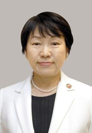 　阿部俊子文科相