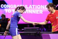 　陳幸同（右）に敗れた早田ひな（撮影・佐々木彰尚）