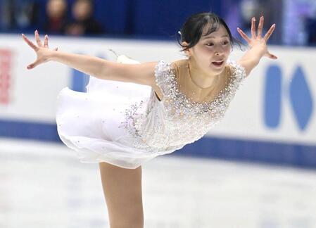 フィギュア　三宅咲綺がＳＰ７１・５１点で首位発進　連続３回転ジャンプも着氷　コーチに「『練習は裏切らないよ』って言ってもらった」