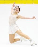 女子ＳＰでフィニッシュを決める三宅咲綺