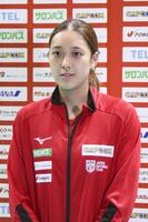 　取材に応じるバレーボール女子日本代表の佐藤