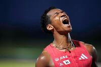 　男子１１０メートル障害決勝　ゴール後、雄たけびを上げる村竹ラシッド。12秒92の日本新で優勝した