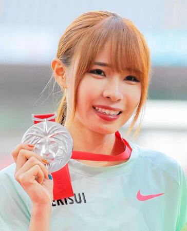 【写真】浴衣姿で変身の山本有真　アイドル級のかわいさ