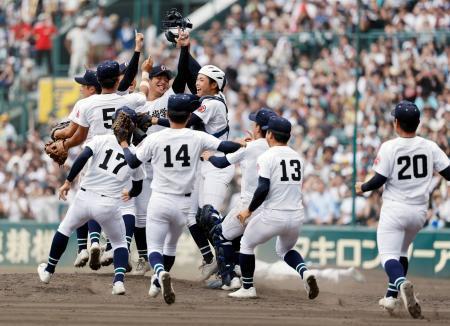 夏の甲子園、沖縄尚学が初優勝/スポーツ/デイリースポーツ online