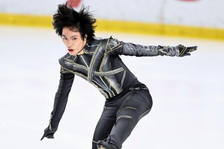 三浦佳生、住吉りをんがＳＰ首位　フィギュア東京夏季大会