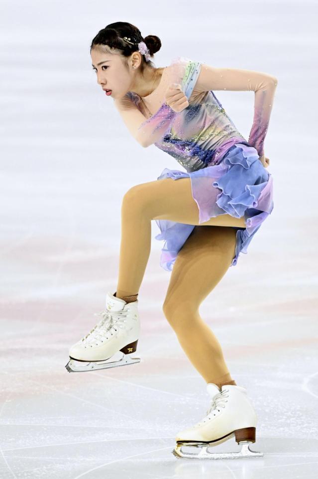 　女子ＳＰ　演技する住吉りをん