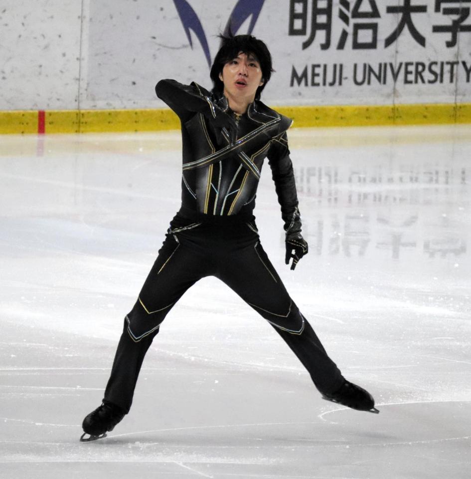 　ショートプログラムを披露した三浦佳生