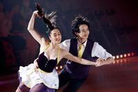 　公開リハーサルで演技を初披露した櫛田育良（左）、島田高志郎組