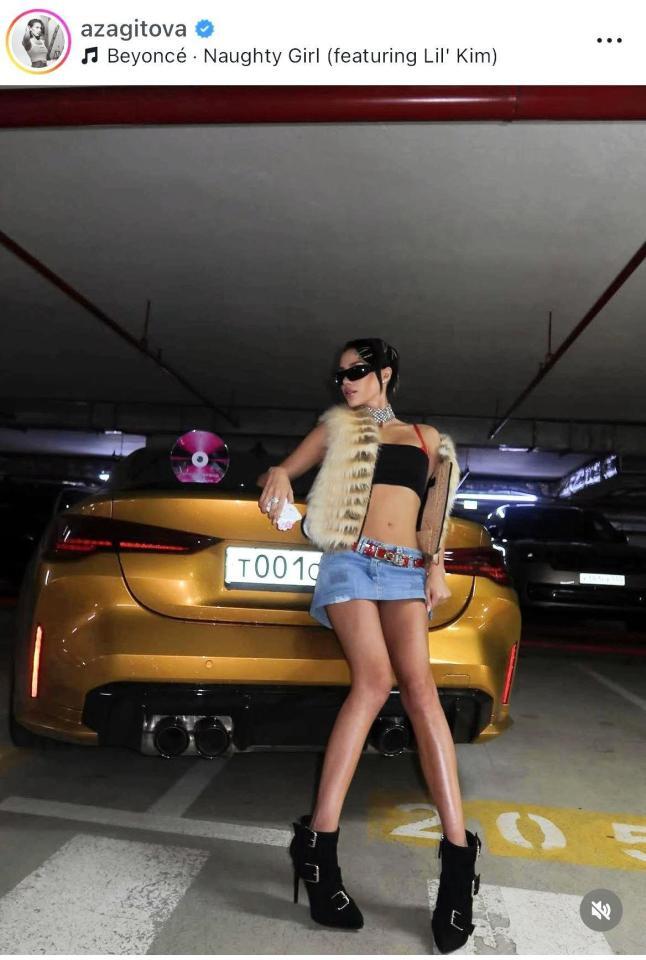 ザギトワのインスタグラム＠ａｚａｇｉｔｏｖａより