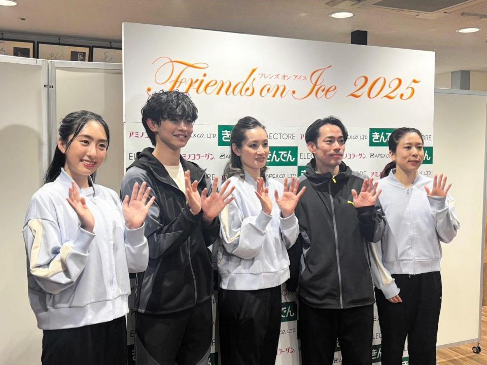 　フレンズオンアイスのリハーサルに出演した（左から）櫛田育良、島田高志郎、荒川静香さん、高橋大輔さん、村元哉中さん