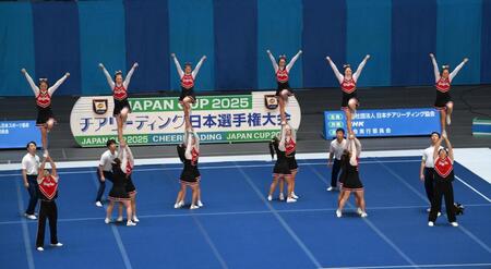 　準決勝トップ通過の帝京大の演技（撮影・伊藤笙子）