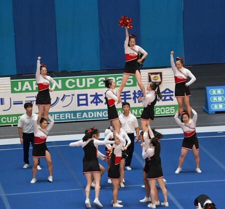 　準決勝２位通過の日体大の演技（撮影・伊藤笙子）