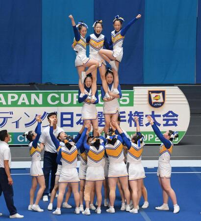 　準決勝４位通過の目白研心の演技（撮影・伊藤笙子）