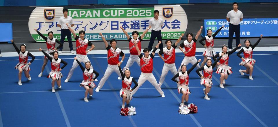 　準決勝８位通過の東京外大の演技（撮影・伊藤笙子）