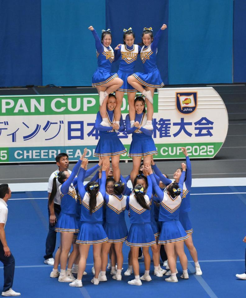 　準決勝７位通過の横浜女学館の演技（撮影・伊藤笙子）